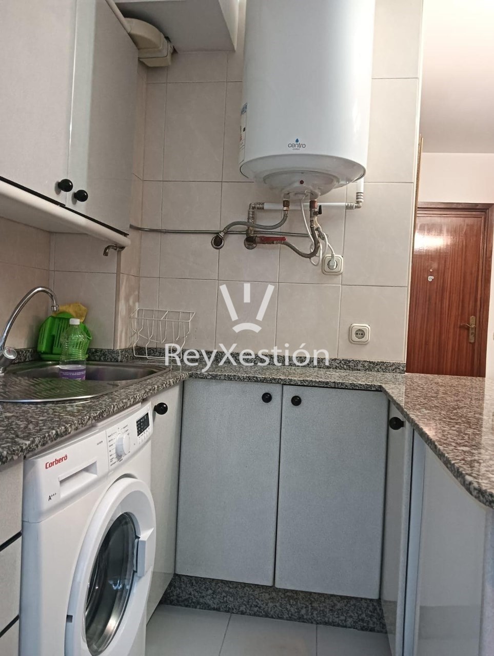 Foto 31 VÉNDESE PISO EN ZONA NORTE - Rua Salvadas, SANTIAGO DE COMPOSTELA