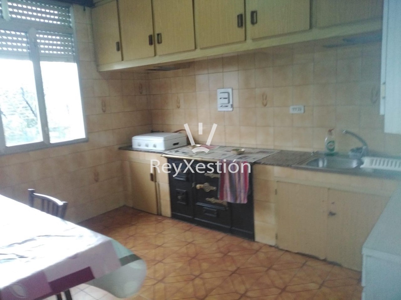 Foto 7 VENTA CASA CON PARCELA EN CARBALLO 