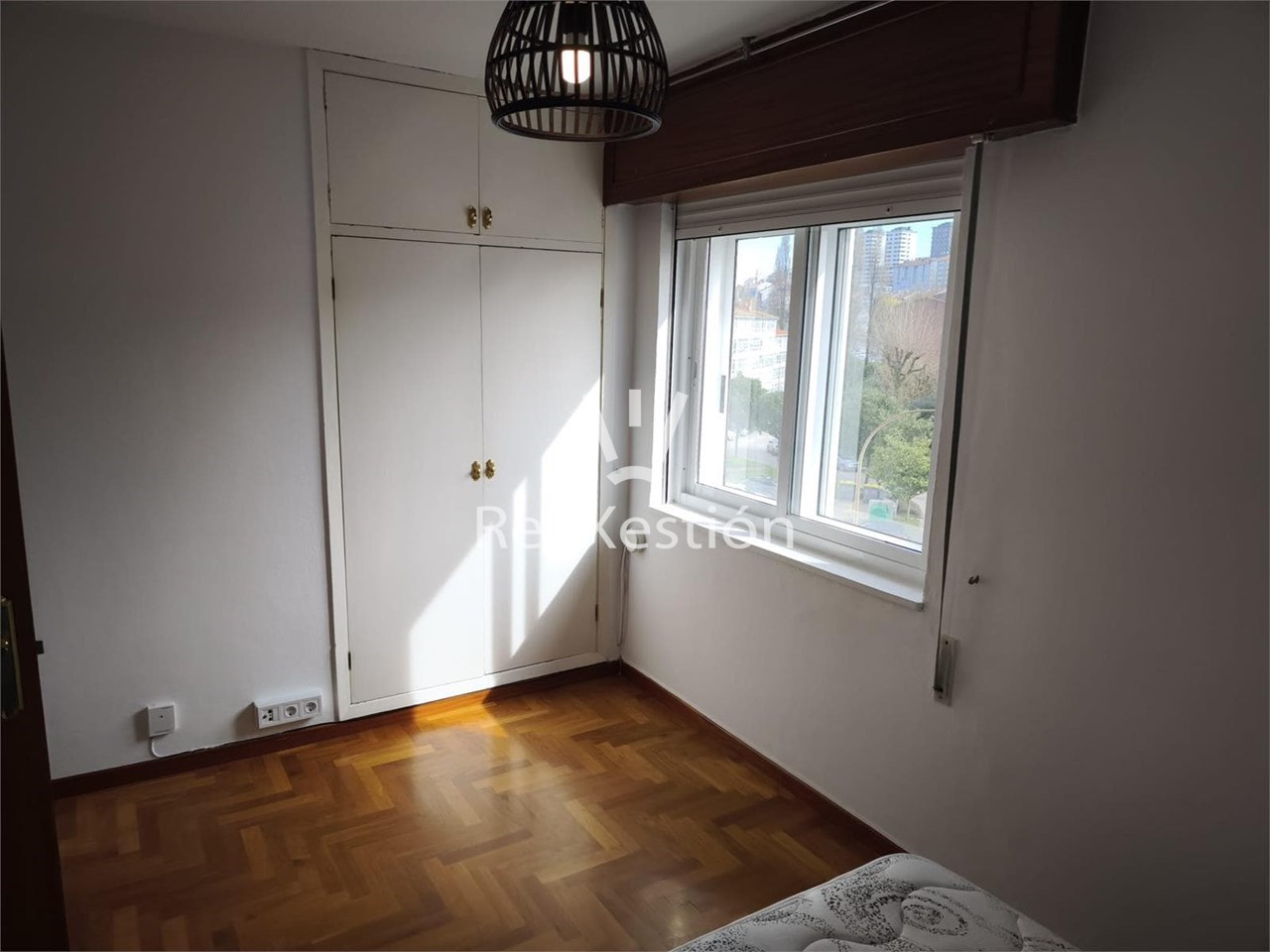 Foto 10 VIVENDA EN VENDA – RÚA BLANCO AMOR, ZONA NORTE - SAN CAETANO, SANTIAGO DE COMPOSTELA