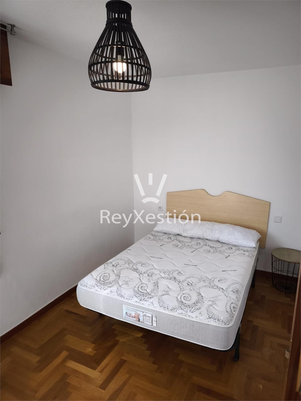 Foto 11 VIVENDA EN VENDA – RÚA BLANCO AMOR, ZONA NORTE - SAN CAETANO, SANTIAGO DE COMPOSTELA