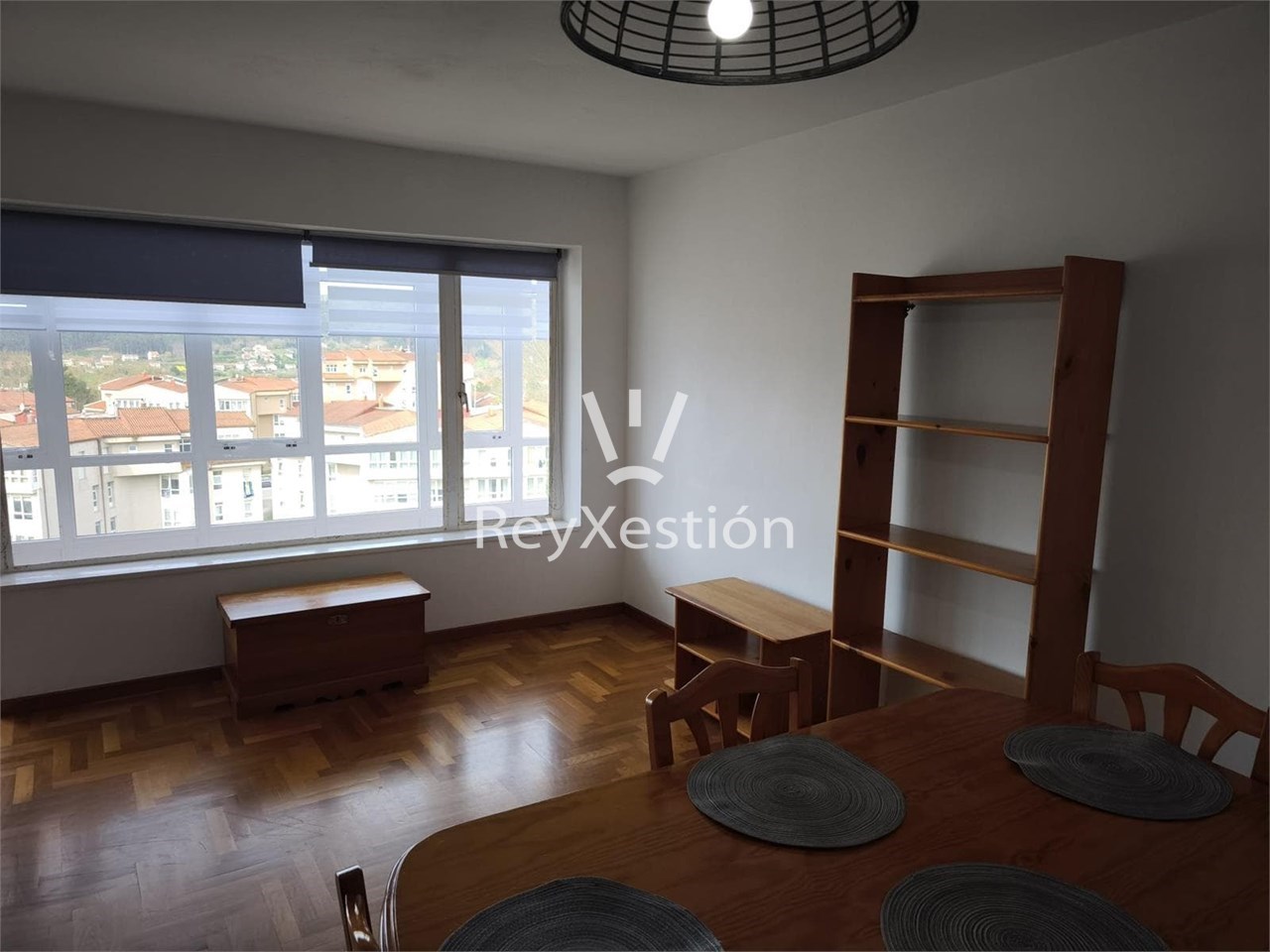 Foto 5 VIVENDA EN VENDA – RÚA BLANCO AMOR, ZONA NORTE - SAN CAETANO, SANTIAGO DE COMPOSTELA