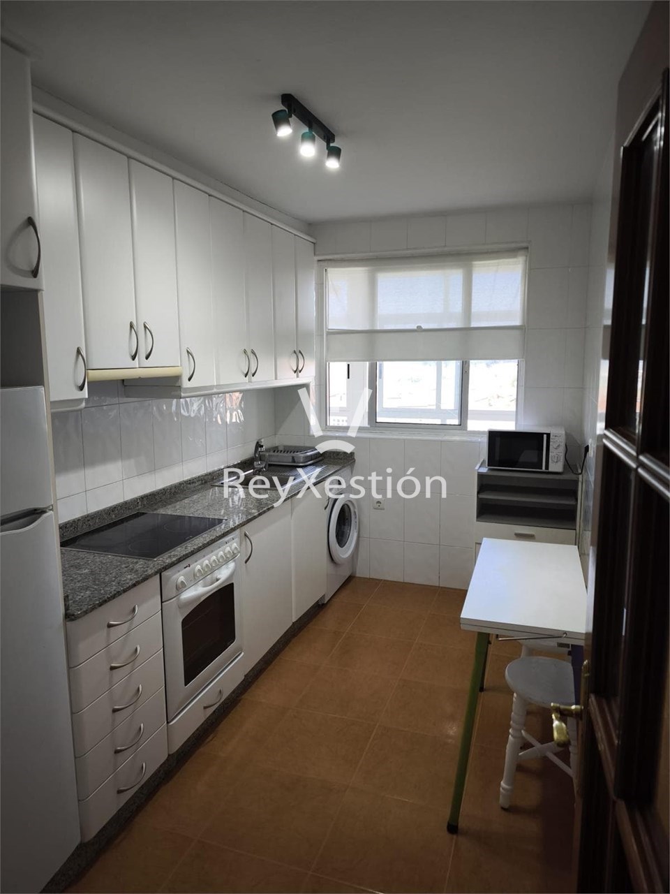 Foto 6 VIVENDA EN VENDA – RÚA BLANCO AMOR, ZONA NORTE - SAN CAETANO, SANTIAGO DE COMPOSTELA